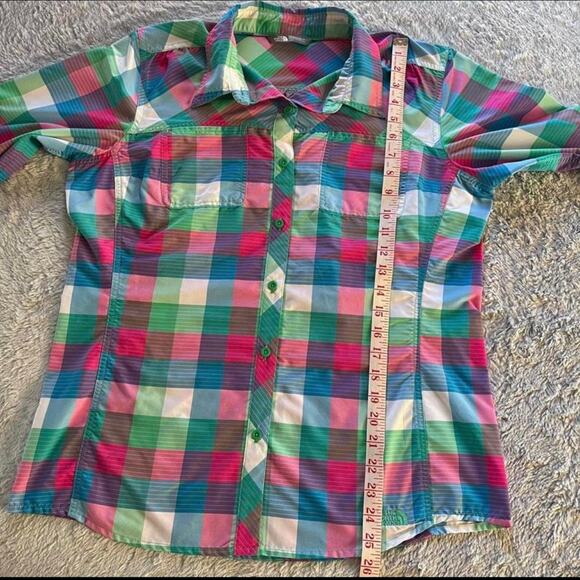 The North Face Cool Horizon Plaid Button Down Shirt Women’s Size Large - Picture 4 of 8